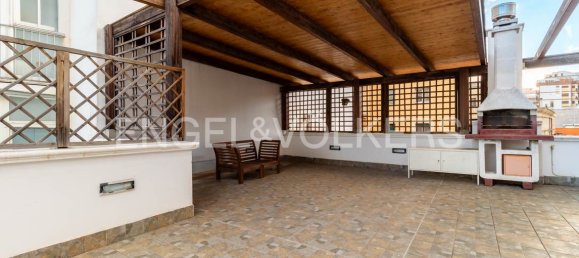 2 chambres Appartement à Bari, Italy No. 131603 21