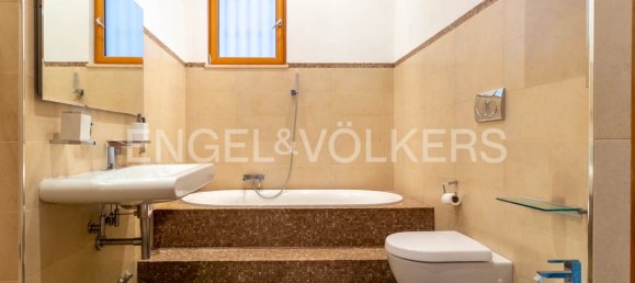 2 chambres Appartement à Bari, Italy No. 131603 18