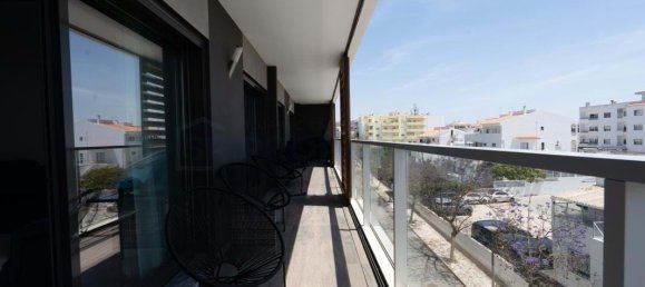 Дуплекс с 3 спальнями в Montenegro, Португалия № 239098 44