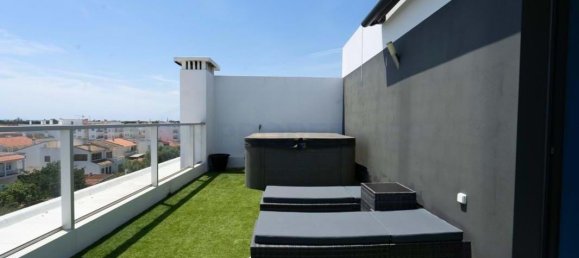 Дуплекс с 3 спальнями в Montenegro, Португалия № 239098 19