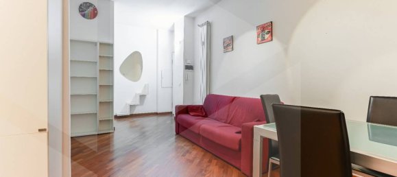 3-salle Appartement à Milan, Italy No. 241370 16
