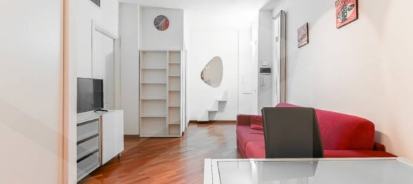 3-salle Appartement à Milan, Italy No. 241370 17