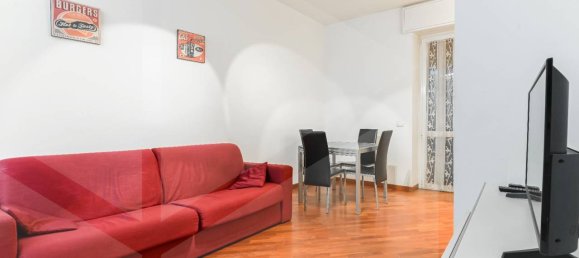 3-salle Appartement à Milan, Italy No. 241370 15