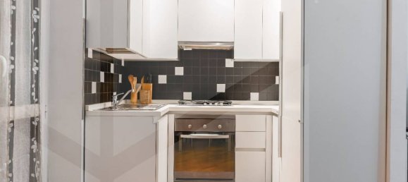 3-salle Appartement à Milan, Italy No. 241370 19