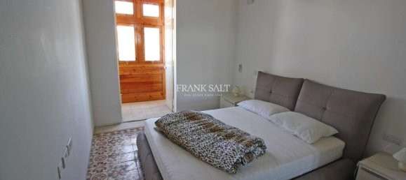 3 bedrooms Townhouse in Msida, Malta No. 9336 11