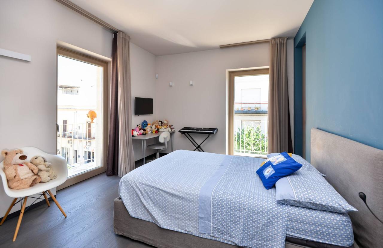 Здание с 2 комнатами в Гротталье, Италия № 163905