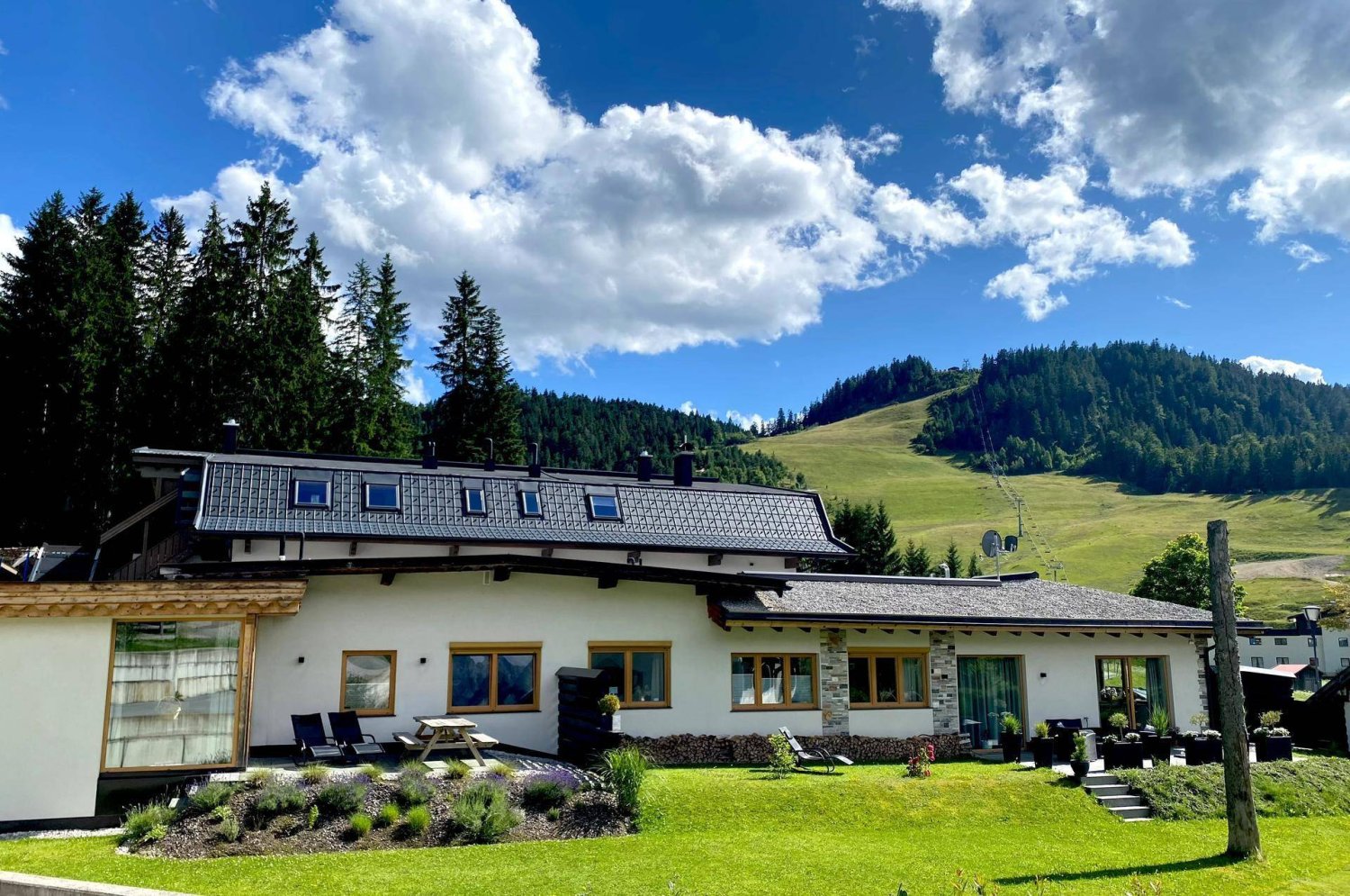 7 rooms Bungalow in Leutasch, Austria No. 203282