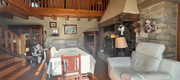 Casa de 3 dormitorios en Queven, France No. 261344 3