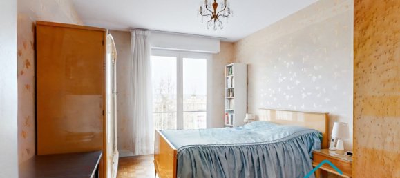 3 bedrooms Apartment in Versailles, France No. 124409 8