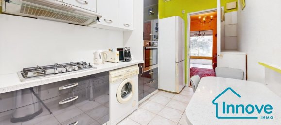 3 bedrooms Apartment in Versailles, France No. 124409 5