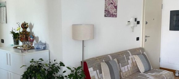 2-Zimmer Wohnung in Savona, Italy, Nr. 100252 9