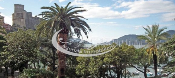 1 bedroom Apartment in Lerici, Italy No. 66620 2