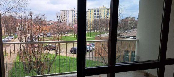 Apartamento de 3 divisões em Muggiò, Italy N.º 181637 5