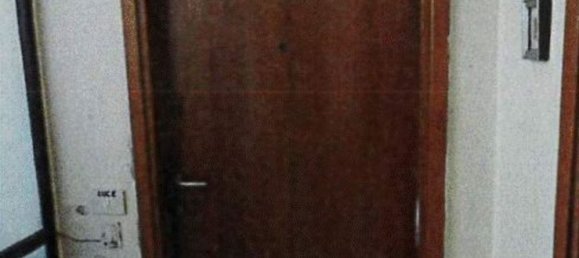 2 rooms Apartment in Baranzate, Italy No. 187499 10