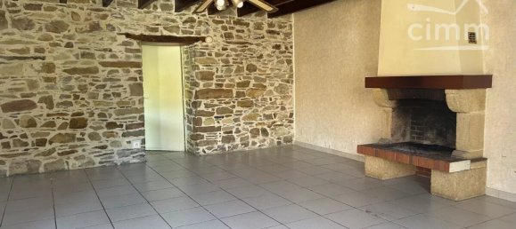 1 Schlafzimmer Haus in La Dominelais, France, Nr. 317481 2