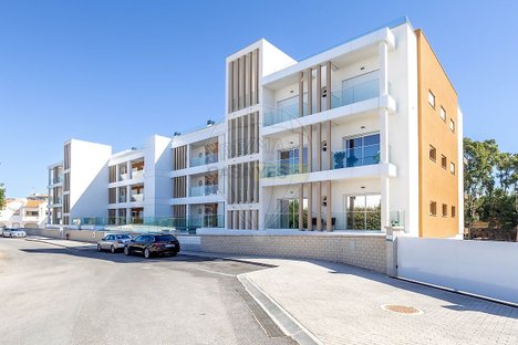 3 bedrooms Apartment in Albufeira, Portugal No. 135209