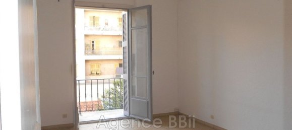 2 bedrooms Apartment in Nice, France No. 350166 6