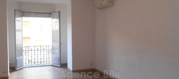 2 bedrooms Apartment in Nice, France No. 350166 5