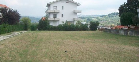 1400m² Land in Castel Frentano, Italy No. 68658 3