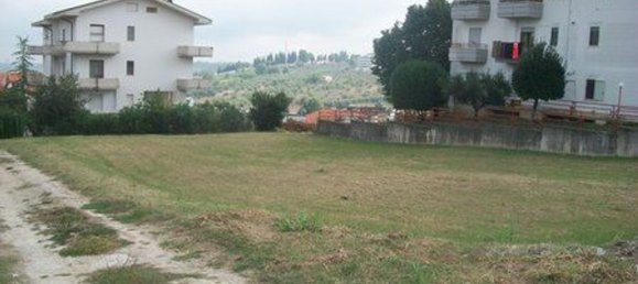 1400m² Land in Castel Frentano, Italy No. 68658 5
