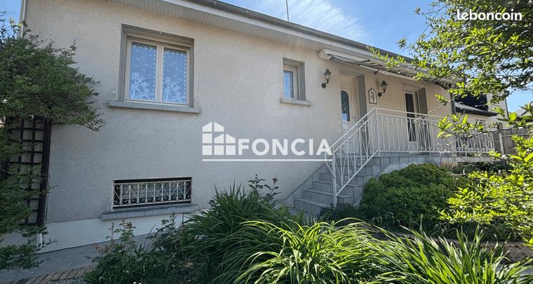 4 غرف نوم منزل في Change, France رقم 306388