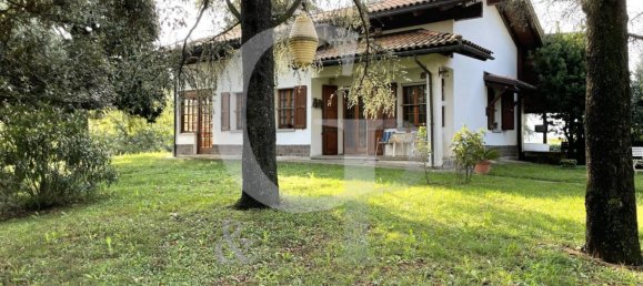 2 bedrooms Villa in Ozzano dell'Emilia, Italy No. 341079 3