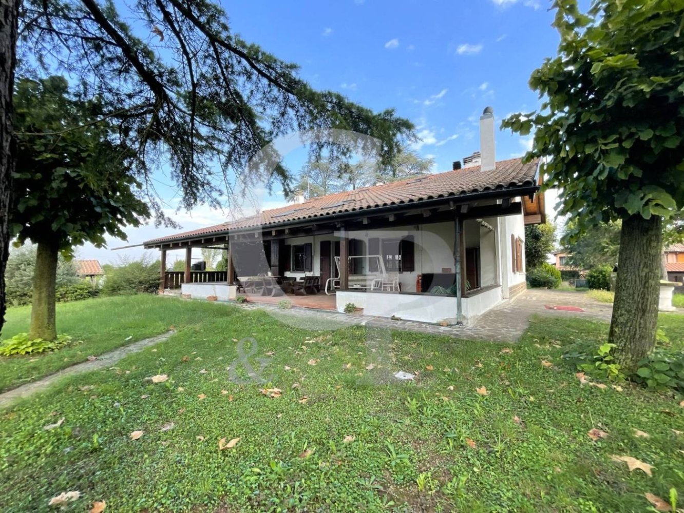 2 bedrooms Villa in Ozzano dell'Emilia, Italy No. 341079
