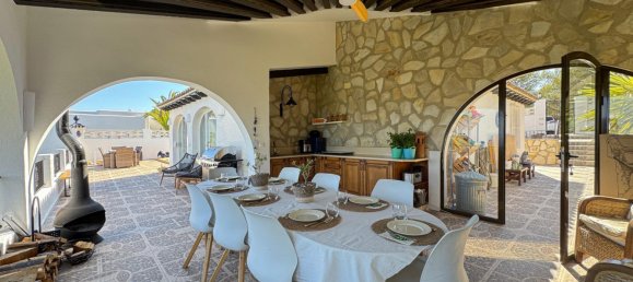 3 bedrooms Villa for sale in La Nucia, Alicante, Valencian Community, Spain № 366089 11