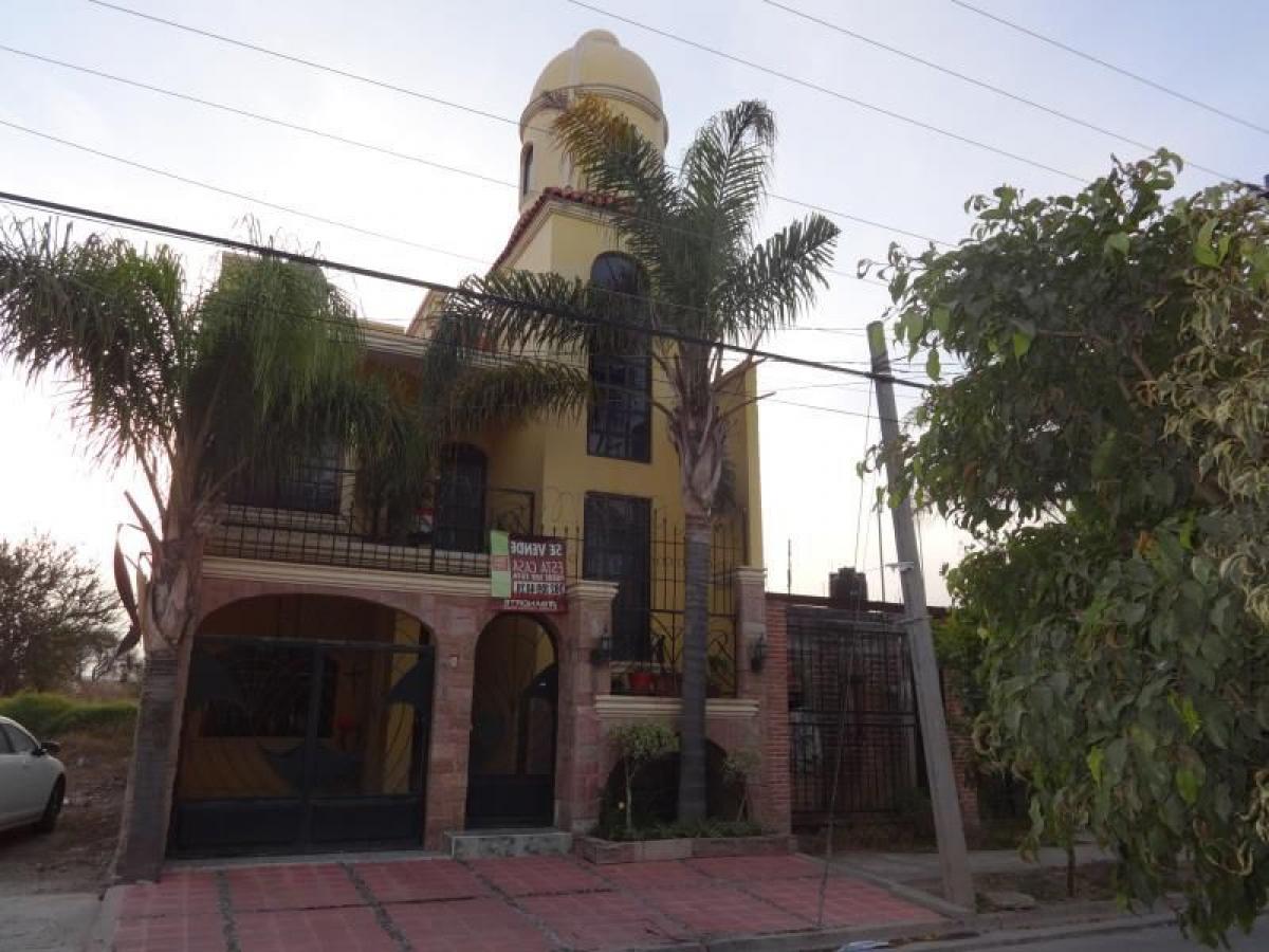 4 bedrooms House in Jalisco, Mexico No. 153610