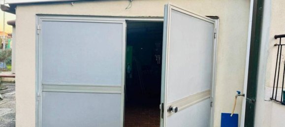 3 rooms Villa in Venice, Italy No. 40384 23