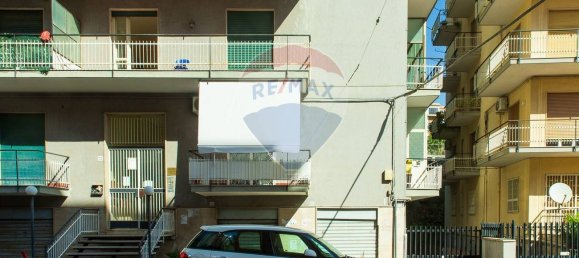 Apartamento de 3 dormitorios en Catania, Italy No. 133051 15