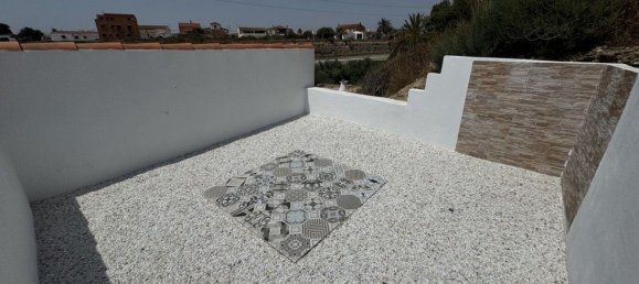 Дом с 2 спальнями в Куэвас-дель-Альмансора, Испания № 147281 20