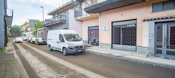 1 room Commercial property in Santa Venerina, Italy No. 282788 3
