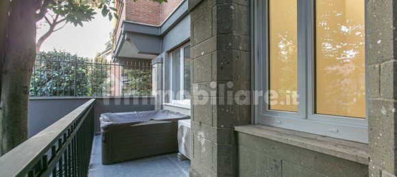 1 bedroom Apartment in Rome, Italy No. 225562 12