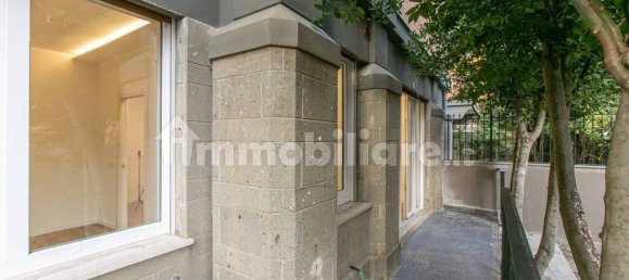 1 bedroom Apartment in Rome, Italy No. 225562 9