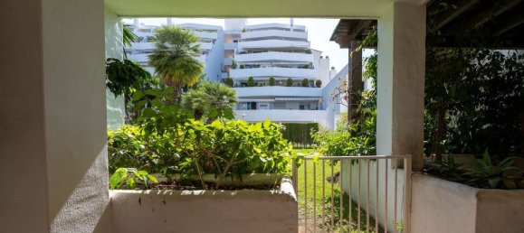 4 bedrooms Apartment in Marbella, Spain No. 191140 22