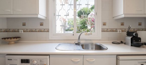 4 bedrooms Apartment in Marbella, Spain No. 191140 10