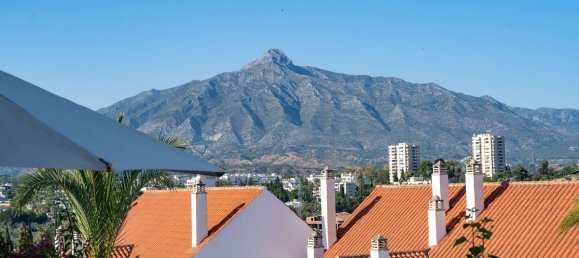 4 bedrooms Apartment in Marbella, Spain No. 191140 26