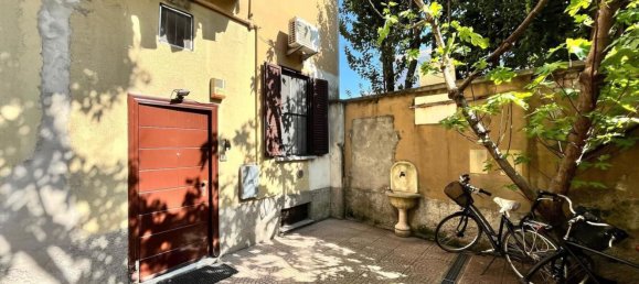 1 chambre Appartement à Milan, Italy No. 373143 24