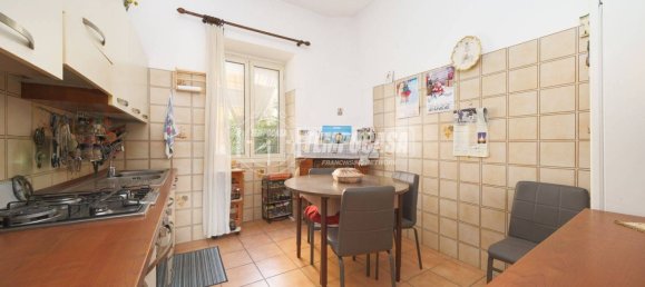 3 bedrooms Apartment in Campagnano di Roma, Italy No. 86336 3