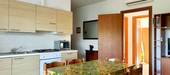 3 rooms Apartment in Vasto, Italy No. 84423 16