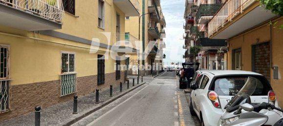 2 Schlafzimmer Wohnung in Portici, Italy, Nr. 357288 20
