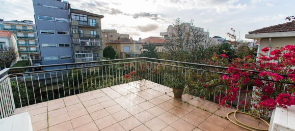 6 bedrooms Villa in Porto, Portugal No. 124652 9