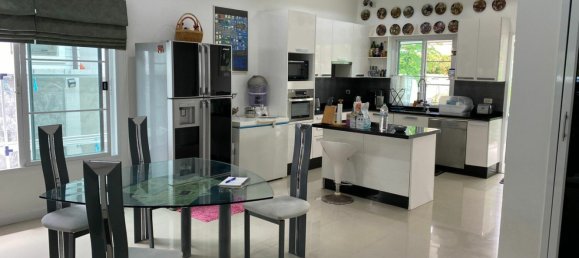3.5 bedrooms Villa in Bang Tao, Thailand No. 11020 4