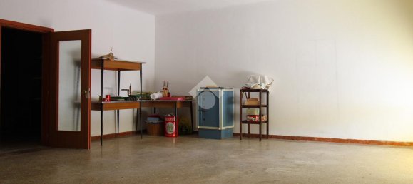 30-Zimmer Haus in Udine, Italy, Nr. 89086 5