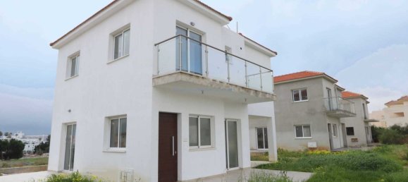 3 bedrooms House in Ayia Napa, Cyprus No. 23843 2