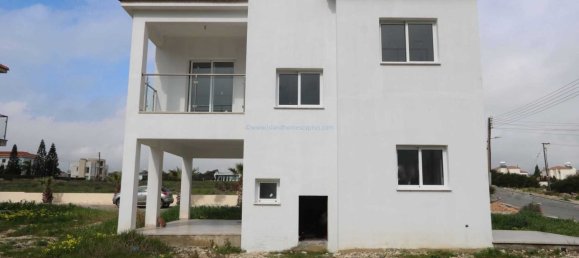 3 bedrooms House in Ayia Napa, Cyprus No. 23843 3