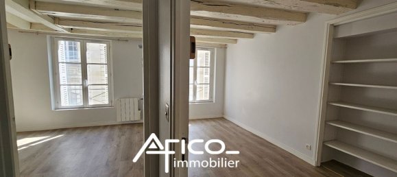 Apartamento de 2 dormitorios en Tours, France No. 86141 3