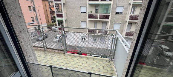 1 chambre Appartement à Milan, Italy No. 312497 5