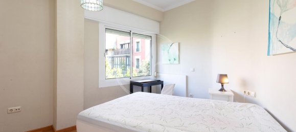 Apartamento de 3 dormitorios en Eixample, Spain No. 170669 2